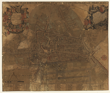 216017 Plattegrond van de stad Utrecht met directe omgeving; met weergave van het stratenplan, wegen, watergangen en ...